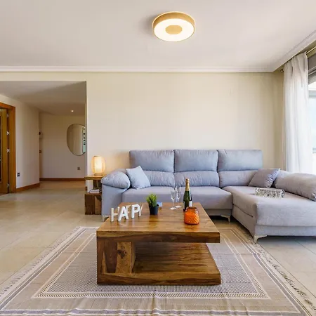 Sunset Seaview Corner With Pool - Happy 에스테포나