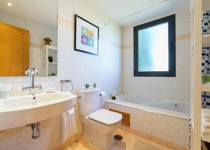 Sunset Seaview Corner With Pool - Happy 아파트 에스테포나