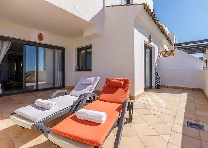 Sunset Seaview Corner With Pool - Happy *