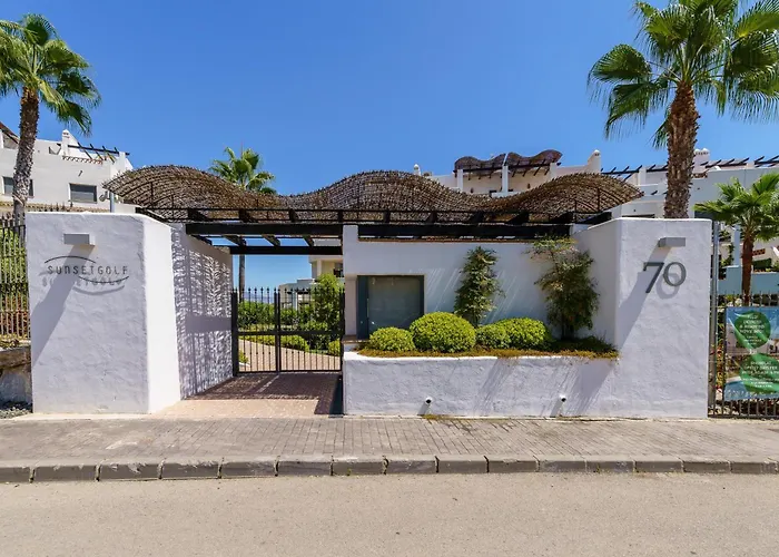 Апартаменты Sunset Seaview Corner With Pool - Happy *